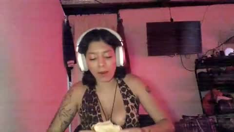 Zafiro online show from July 28, 3:08 pm
