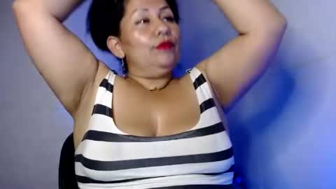 Zahi ... wants to play with everyone...yessss online show from June 18, 12:23 am