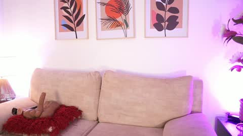 Zara Williams online show from January 10, 11:33 am