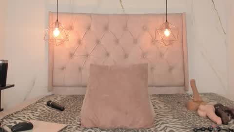 ZAMIRA online show from March 16, 1:59 pm