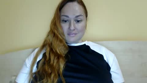 Kate. if im not here im here foxy red333 online show from May 31, 1:28 pm