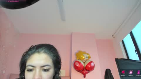 Snapshot of zarah_torres chatting on October 5, 10:04 pm Zarah  online show from October 5, 10:04 pm