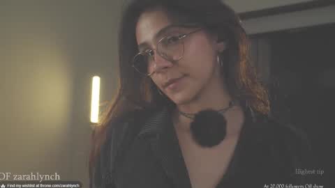 Miss Lynch   Next show  2911 online show from November 8, 11:10 pm