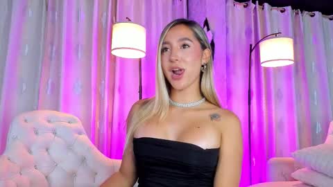   online show from November 4, 12:15 am