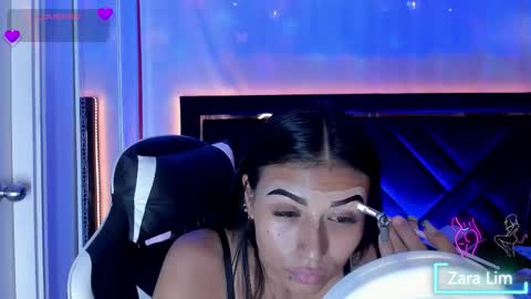 Zara Lim  online show from November 30, 9:41 pm