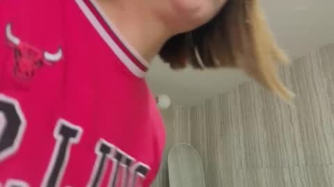 Isabella online show from January 15, 12:44 pm