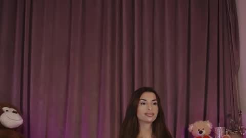 zariaavera online show from February 14, 8:33 pm