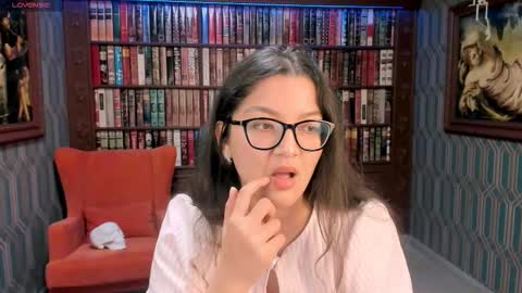 Zarifa online show from September 12, 10:50 pm