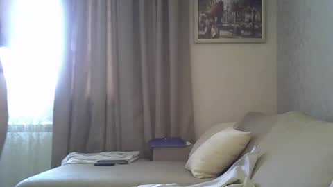 Zarina Swift online show from September 30, 4:40 am