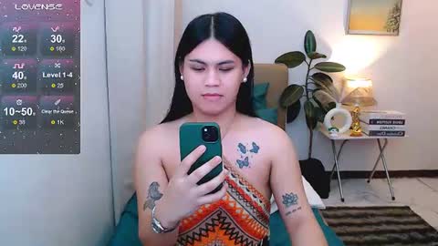zephyraaaaa online show from June 16, 7:37 pm