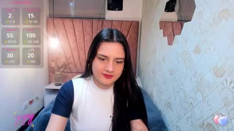 ZOE TAYLOR online show from March 21, 11:48 am