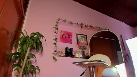 Zoe Baker online show from April 1, 3:53 pm