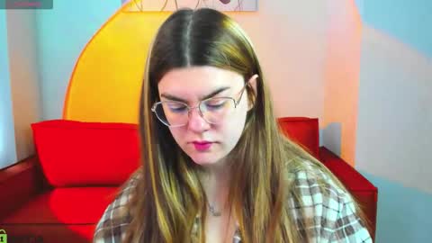 Zoe online show from March 2, 4:01 am