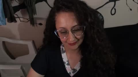 Zoe Koller online show from April 10, 2:39 am