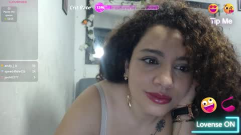 Snapshot of zoe_tai chatting on October 23, 3:45 am zoe tai online show from October 23, 3:45 am