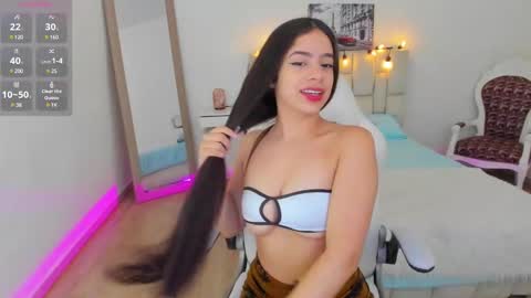 Snapshot of zoe_turnner_18 chatting on February 13, 11:17 am Zoe online show from February 13, 11:17 am