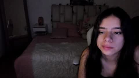 Zoe online show from November 22, 1:47 pm