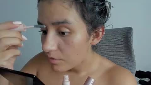 Zoe online show from June 2, 2:23 am