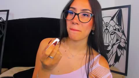 Laura  online show from March 21, 8:19 am