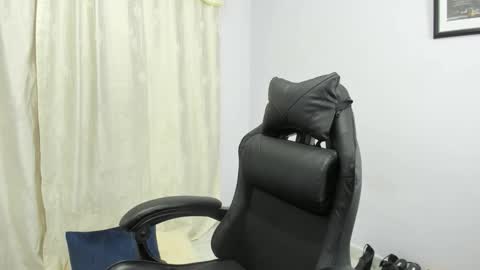 Isabella online show from February 26, 1:59 am