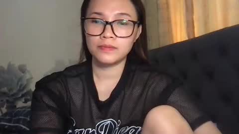 zoey_foryou online show from February 20, 5:01 am