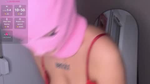 Zoey online show from September 30, 5:13 am