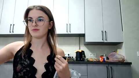 zoriana20 online show from October 4, 8:02 pm