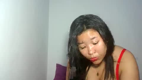 sweet lylia online show from December 14, 9:20 pm