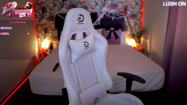 MissyMartinez online show from October 25, 7:27 am