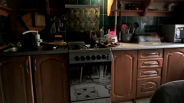 uliastar online show from March 7, 7:04 am