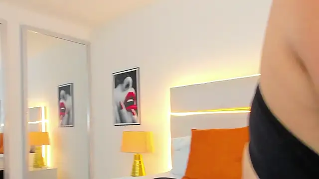 TaylorEvanss online show from March 6, 7:53 pm