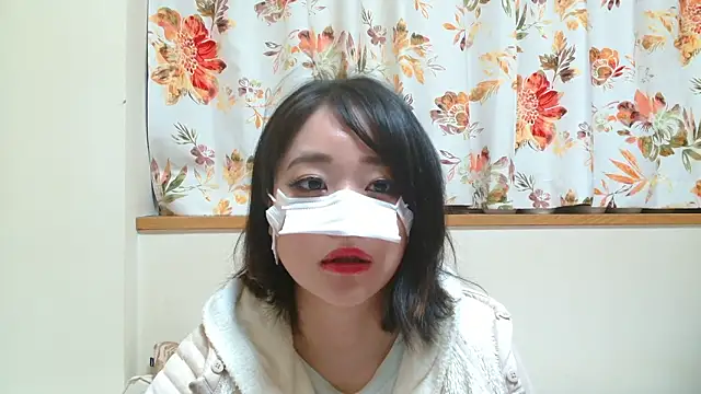 liliyRiSAcha-n online show from December 23, 8:18 am