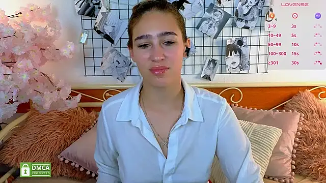  Eliizabeth  online show from July 16, 12:26 am