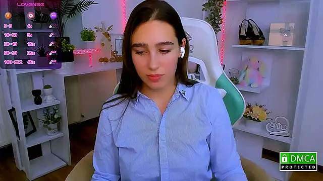  Eliizabeth  online show from November 30, 10:25 pm