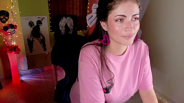 Snapshot of Emma__Blanco chatting on October 21, 3:49 pm Emma  Blanco online show from October 21, 3:49 pm
