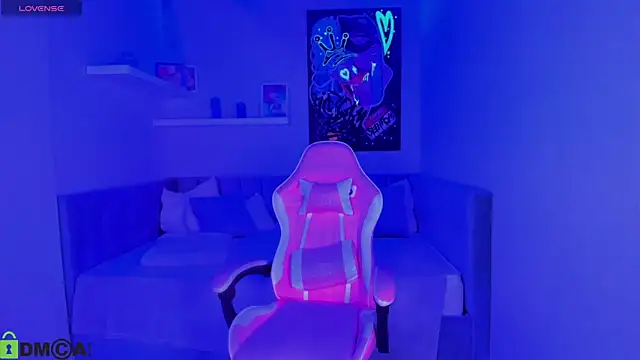 Lexi Split online show from November 29, 1:31 am