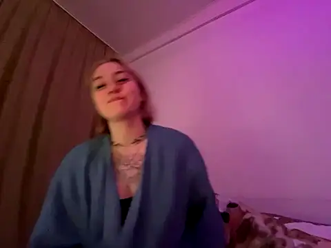 Isabel-Bailey online show from December 16, 7:31 pm