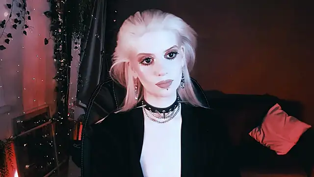 Noah ElmerX online show from September 13, 7:44 pm