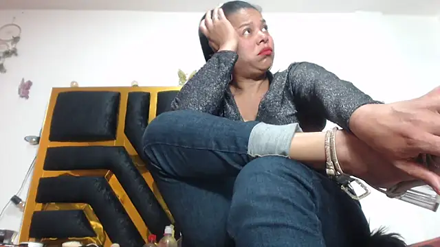 Helennahot online show from March 3, 7:53 pm