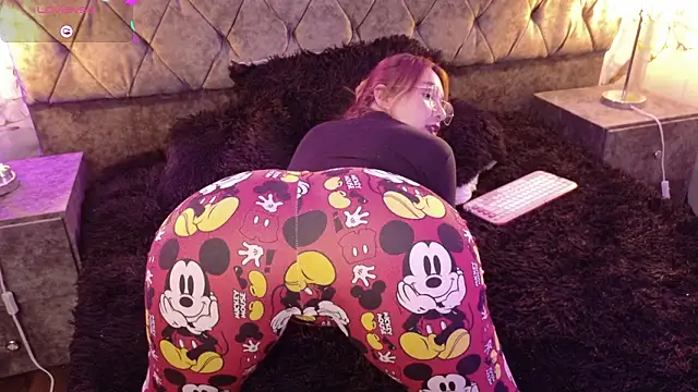 vanesaa blake online show from March 14, 2:34 am