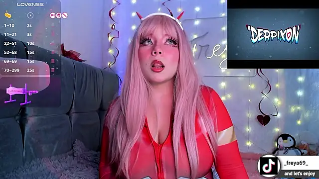 Sweet freya1 online show from February 10, 1:08 am