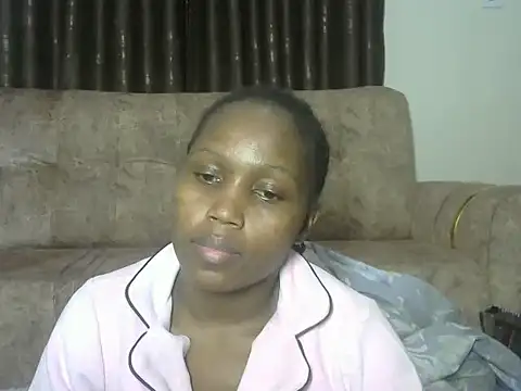 AurelAda online show from October 10, 11:20 pm