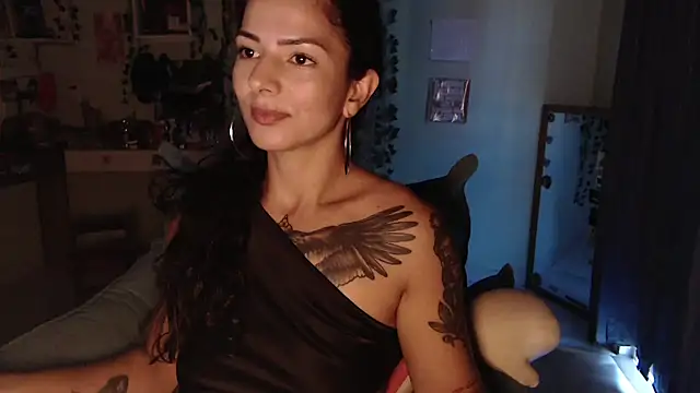 BeellyDance online show from April 4, 8:18 pm