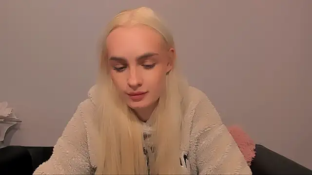 OliviaKisss online show from March 6, 5:52 pm