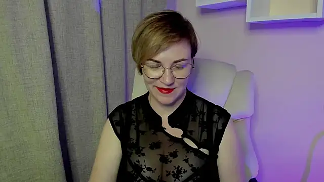 feliziaDesire online show from July 5, 3:40 pm