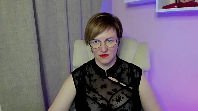 feliziaDesire online show from June 29, 1:22 pm