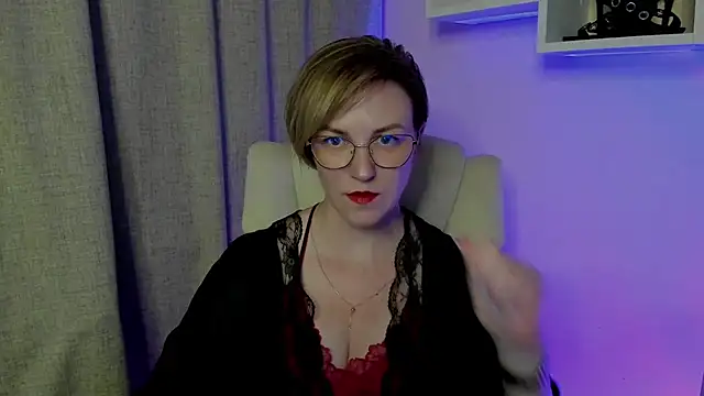 feliziaDesire online show from July 21, 1:23 pm