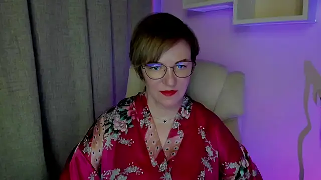 feliziaDesire online show from July 7, 6:47 am