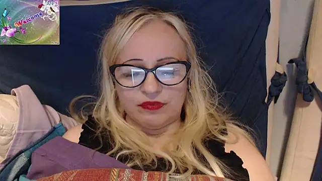 martachatte online show from November 25, 6:31 pm