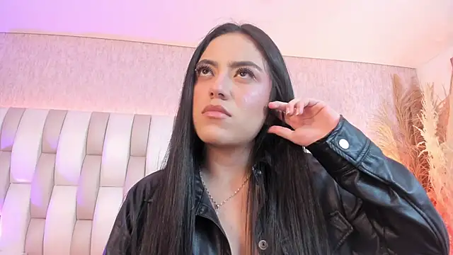 Rebeca jones online show from February 4, 12:19 pm